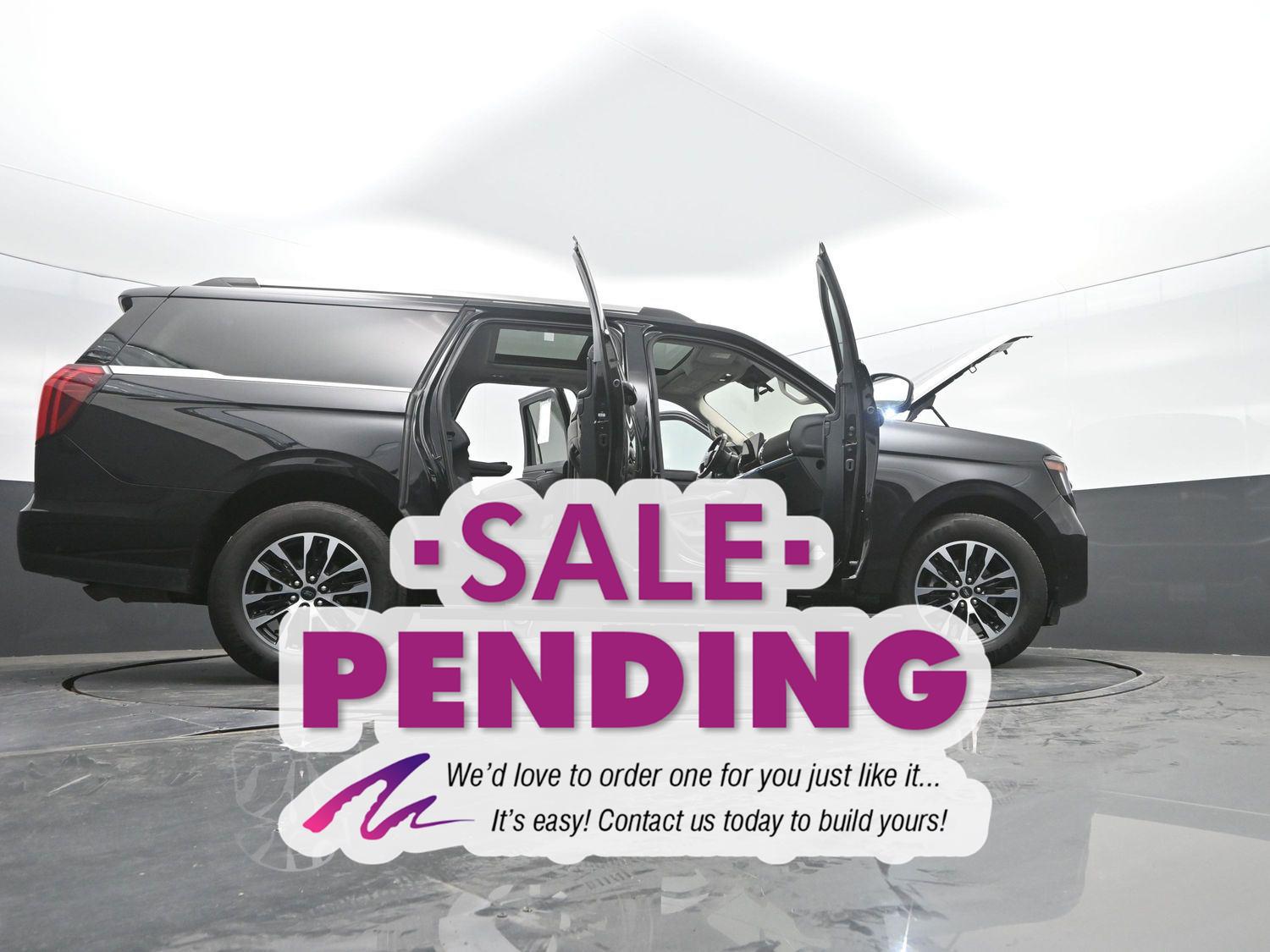Used 2025 Agate Black Ford Platinum image 55