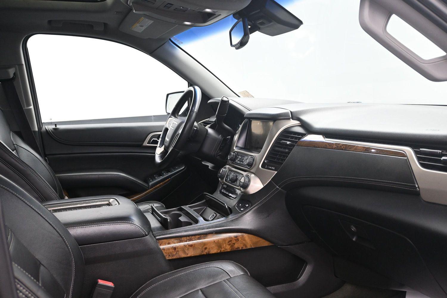 Used 2015 Onyx Black GMC Denali image 13