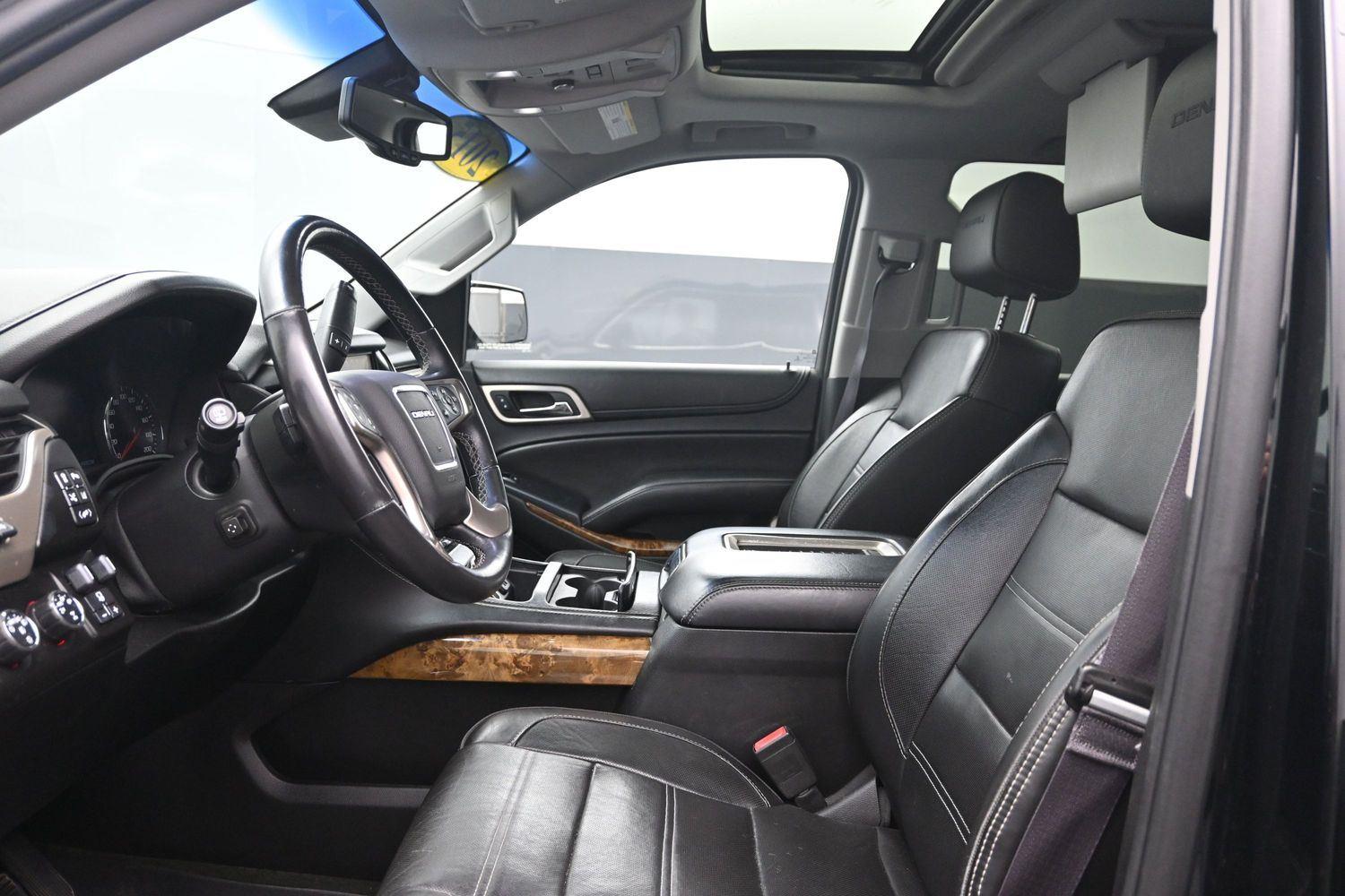 Used 2015 Onyx Black GMC Denali image 24