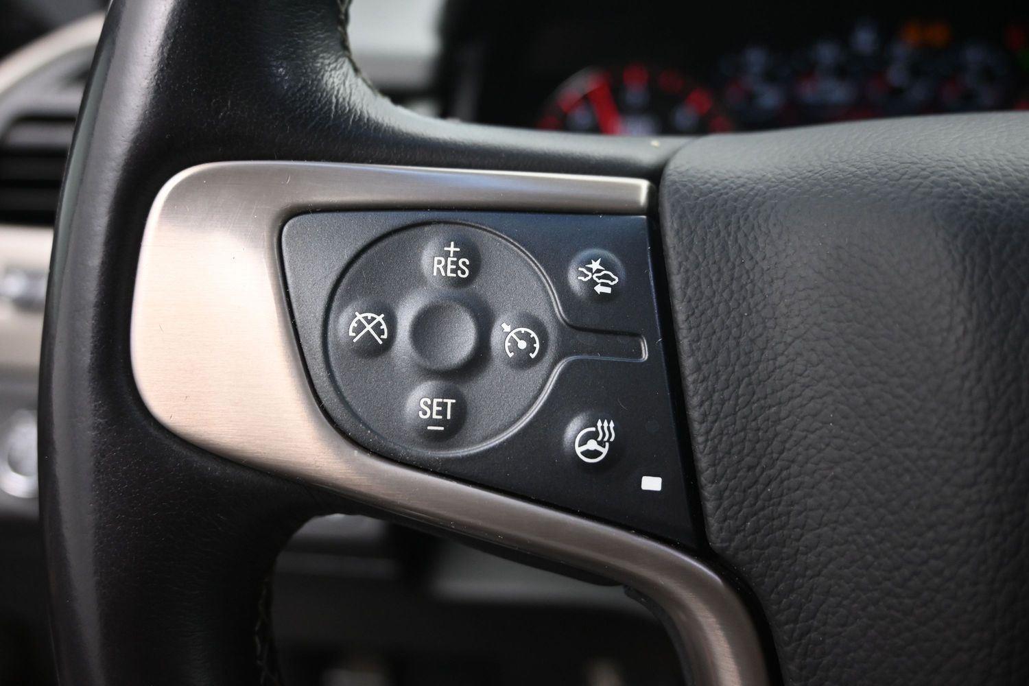 Used 2015 Onyx Black GMC Denali image 26