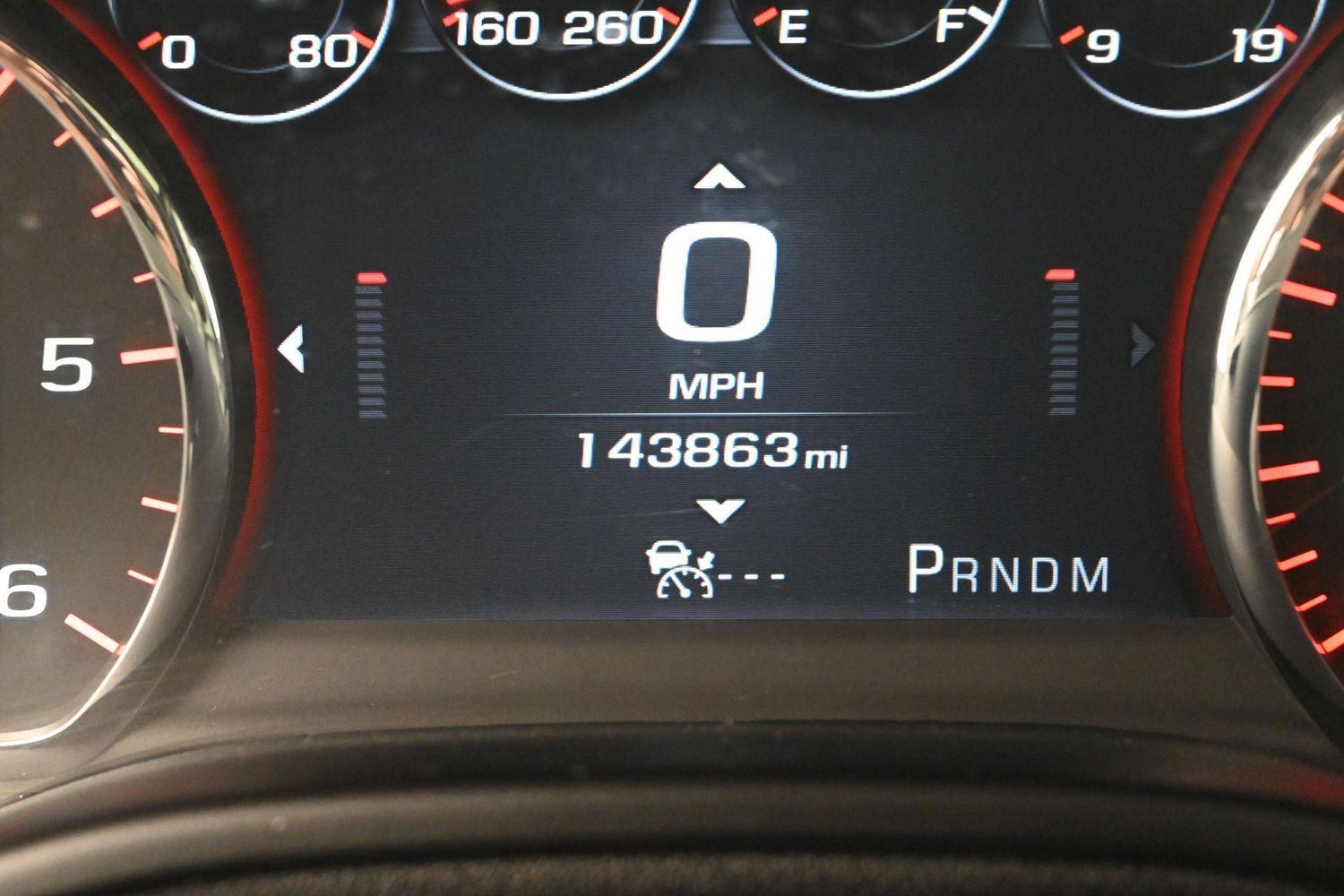 Used 2015 Onyx Black GMC Denali image 29