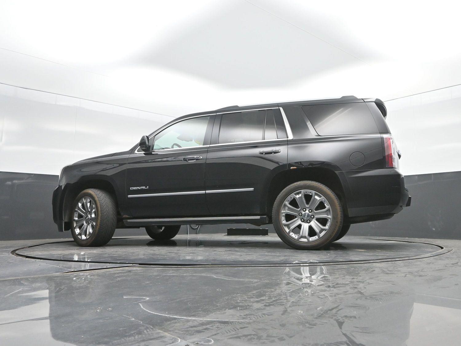 Used 2015 Onyx Black GMC Denali image 37