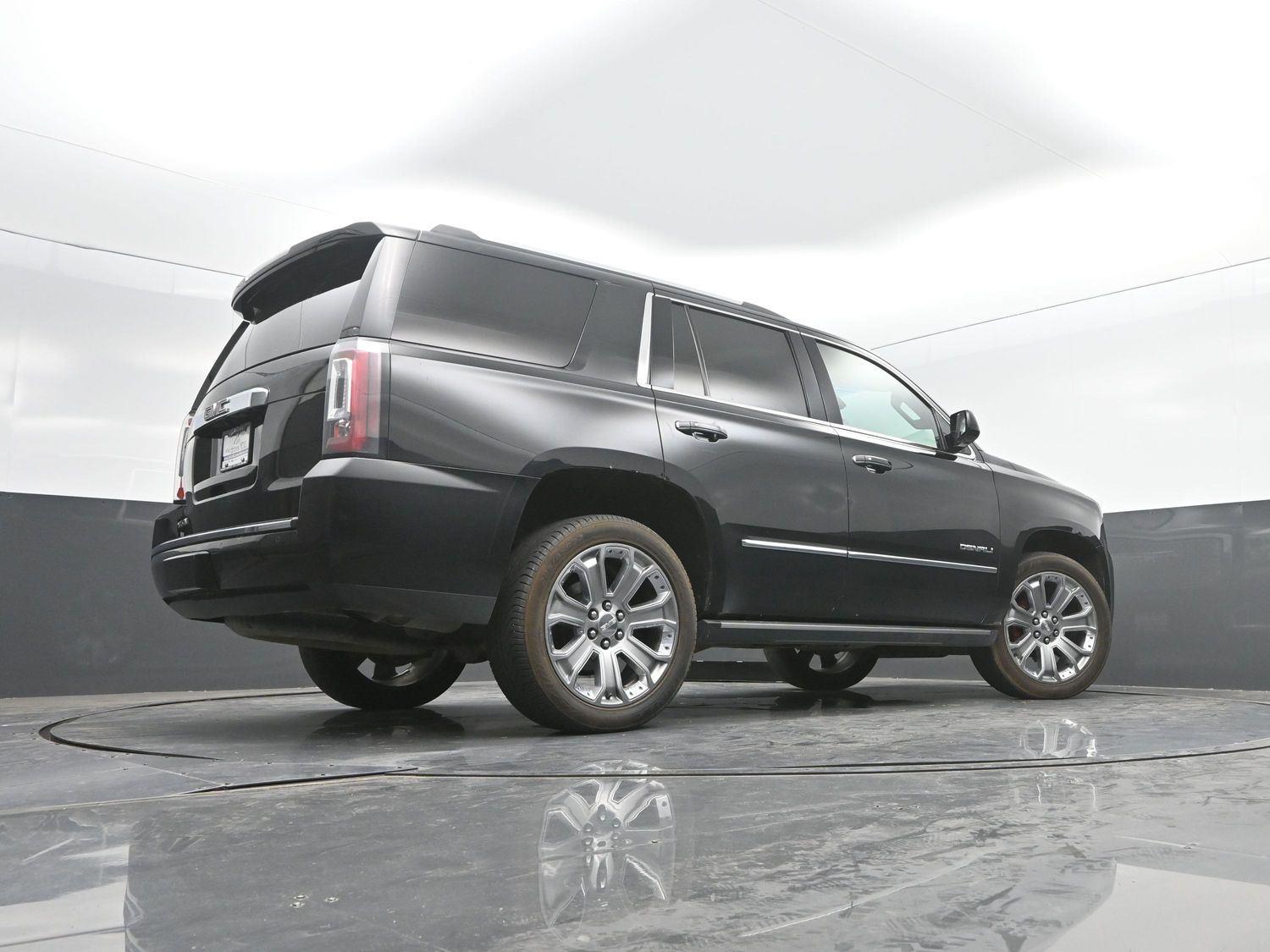 Used 2015 Onyx Black GMC Denali image 38