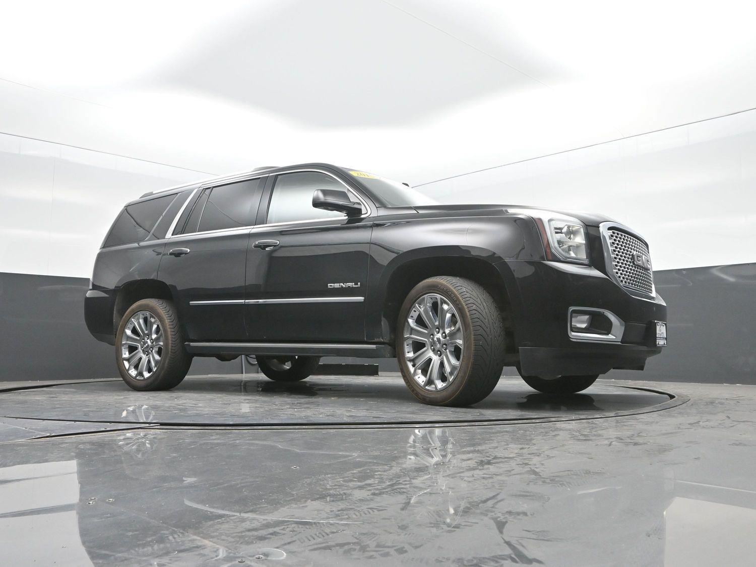 Used 2015 Onyx Black GMC Denali image 39