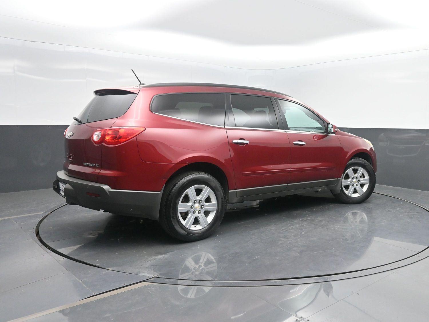 Red Jewel Tintcoat 2011 Chevrolet Traverse SUV / Crossover All-Wheel Drive 6-Speed Automatic Overdrive