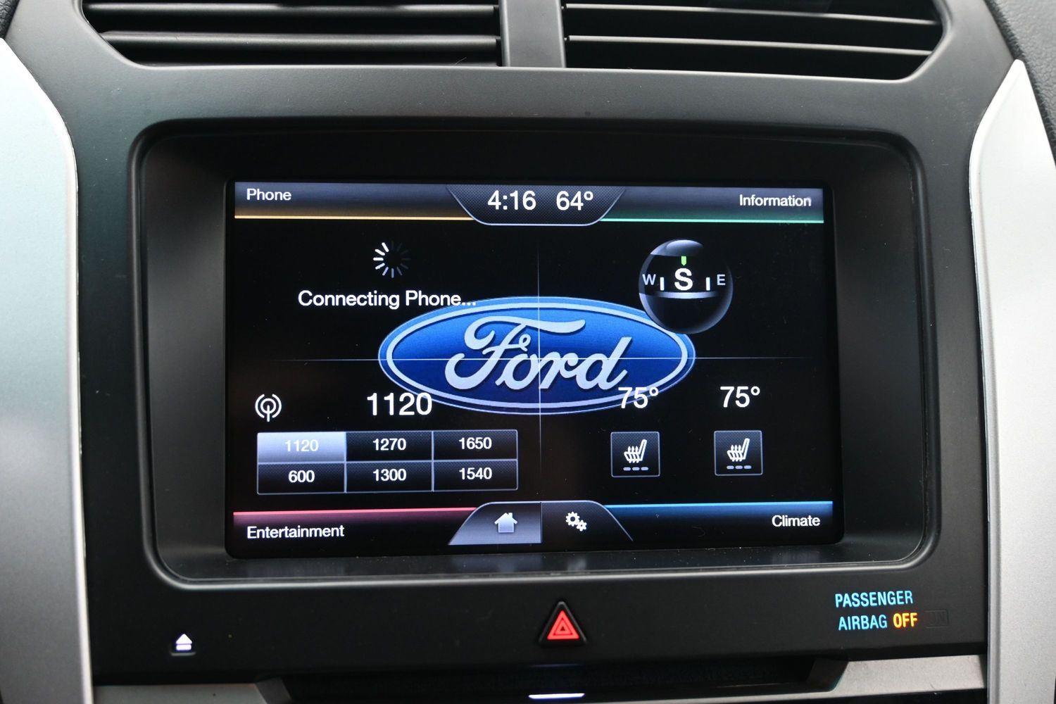 Used 2015 Tuxedo Black Metallic Ford Limited image 27