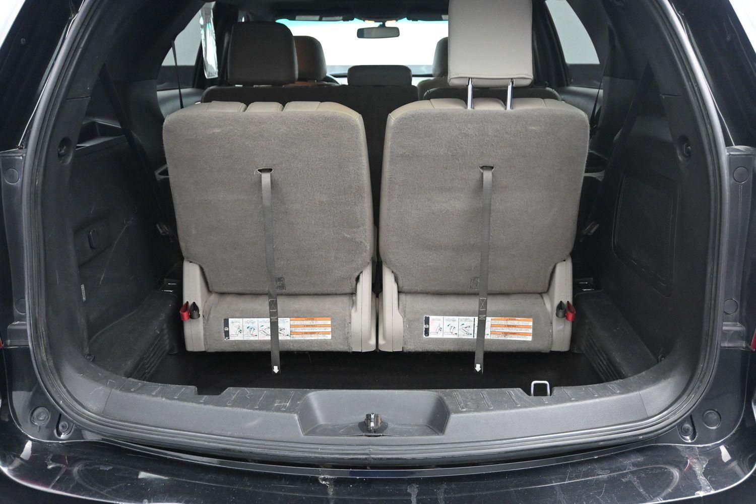 Used 2015 Tuxedo Black Metallic Ford Limited image 15