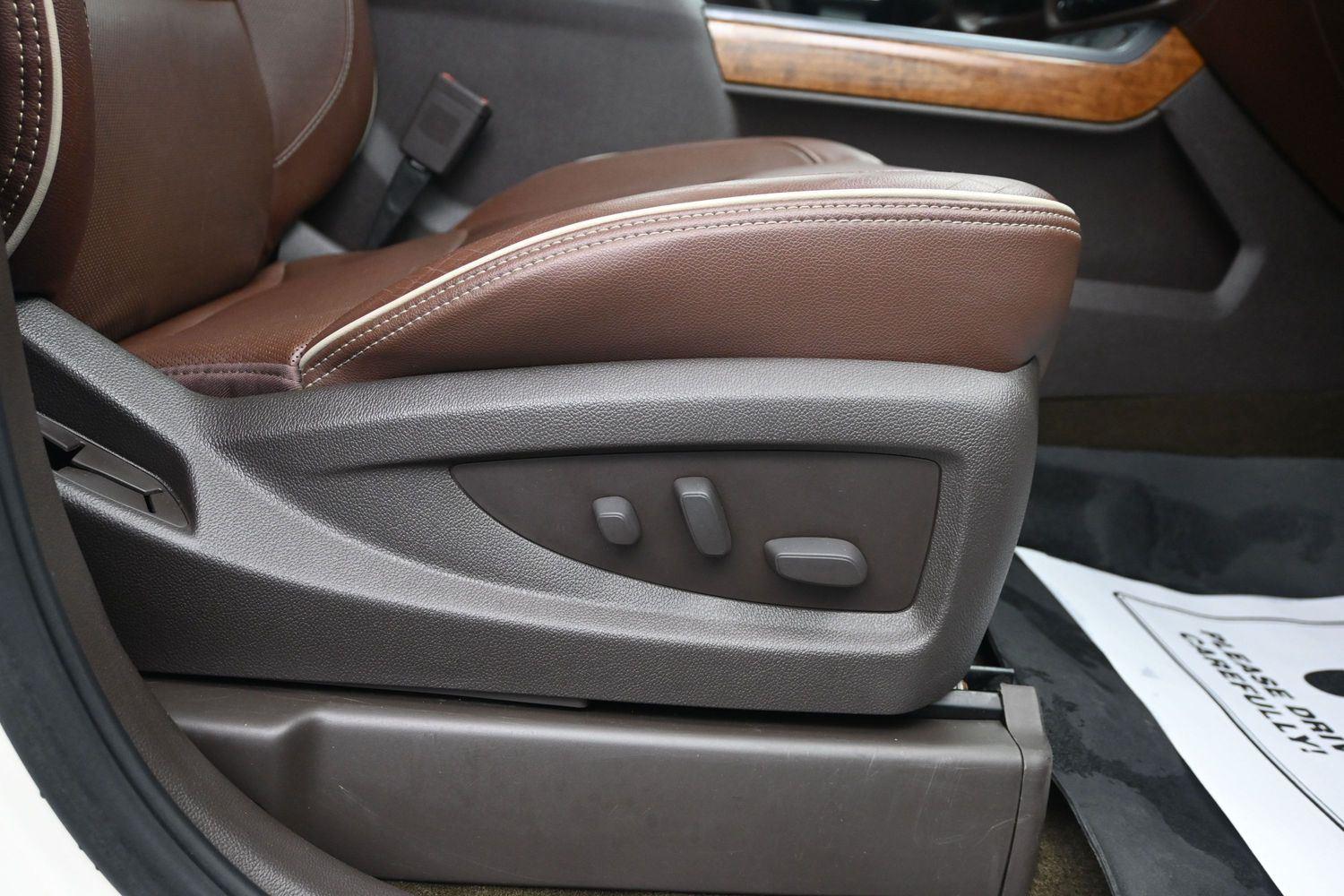 Used 2014 White Diamond Tricoat Chevrolet High Country image 9