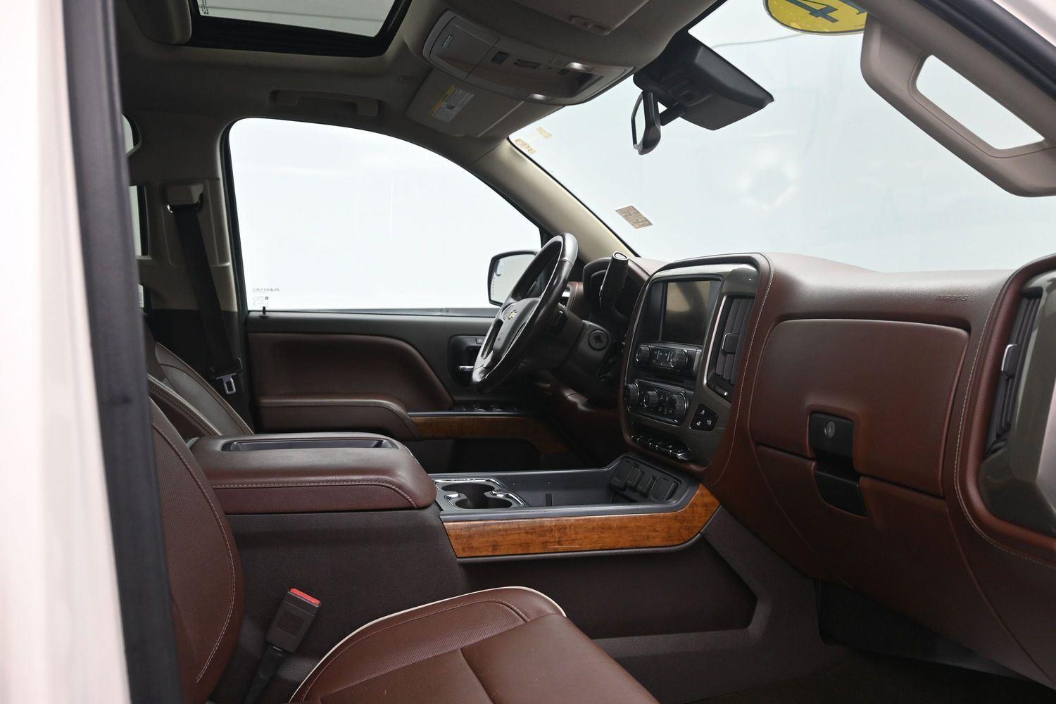 Used 2014 White Diamond Tricoat Chevrolet High Country image 11