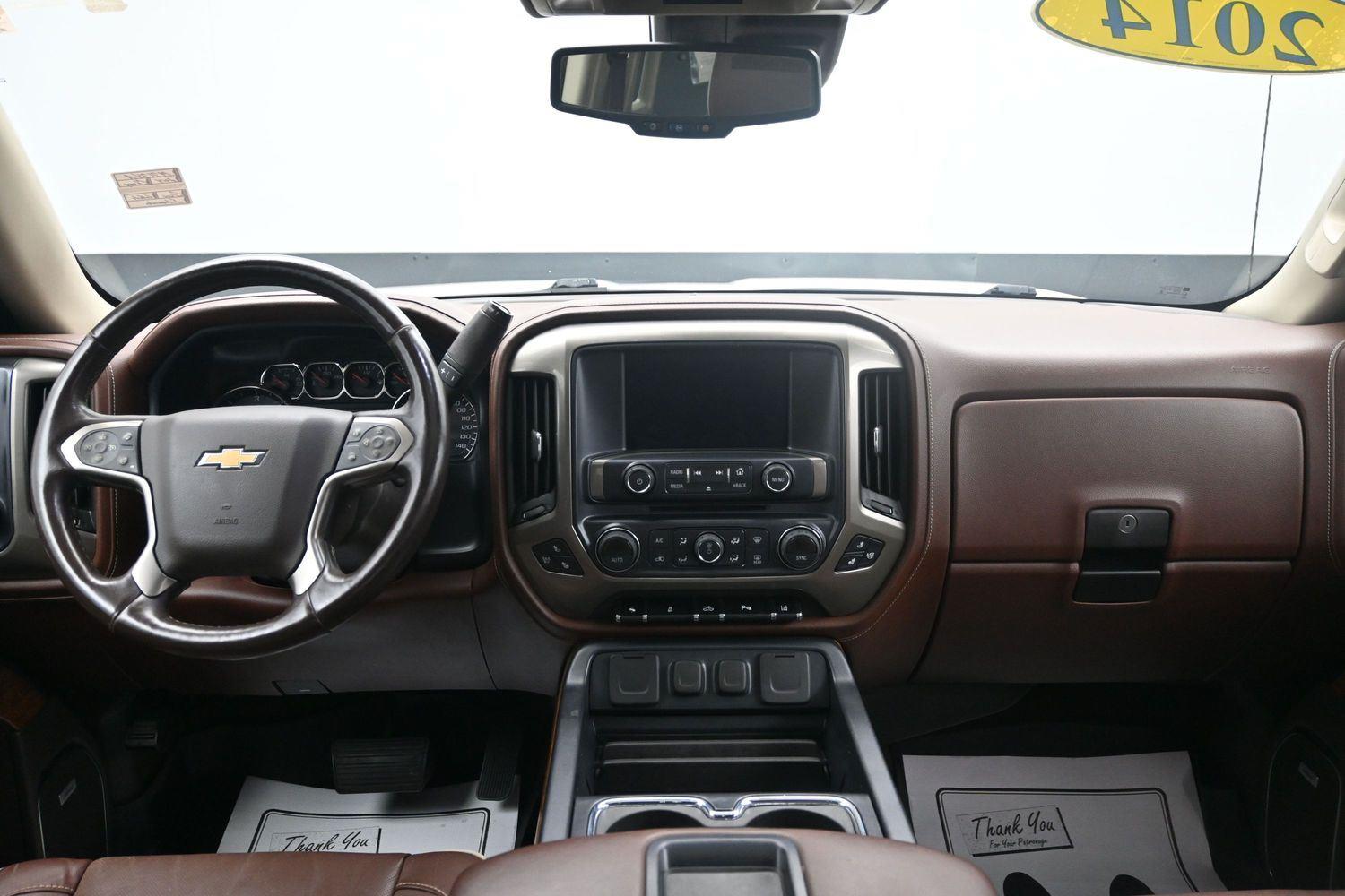 Used 2014 White Diamond Tricoat Chevrolet High Country image 13