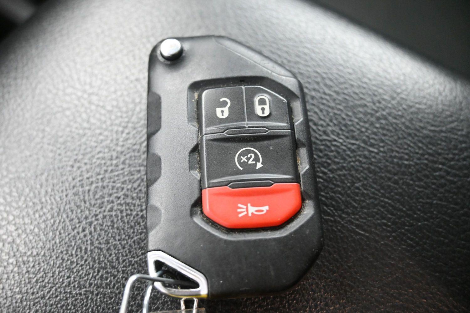 Used 2024 Bright White Jeep Rubicon image 29