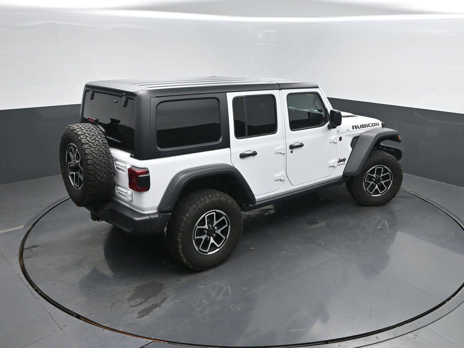 Used 2024 Bright White Jeep Rubicon image 35