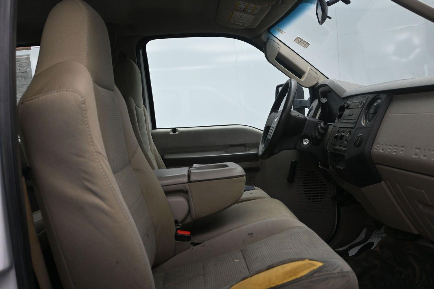 Used 2008 Oxford White Ford XL image 5