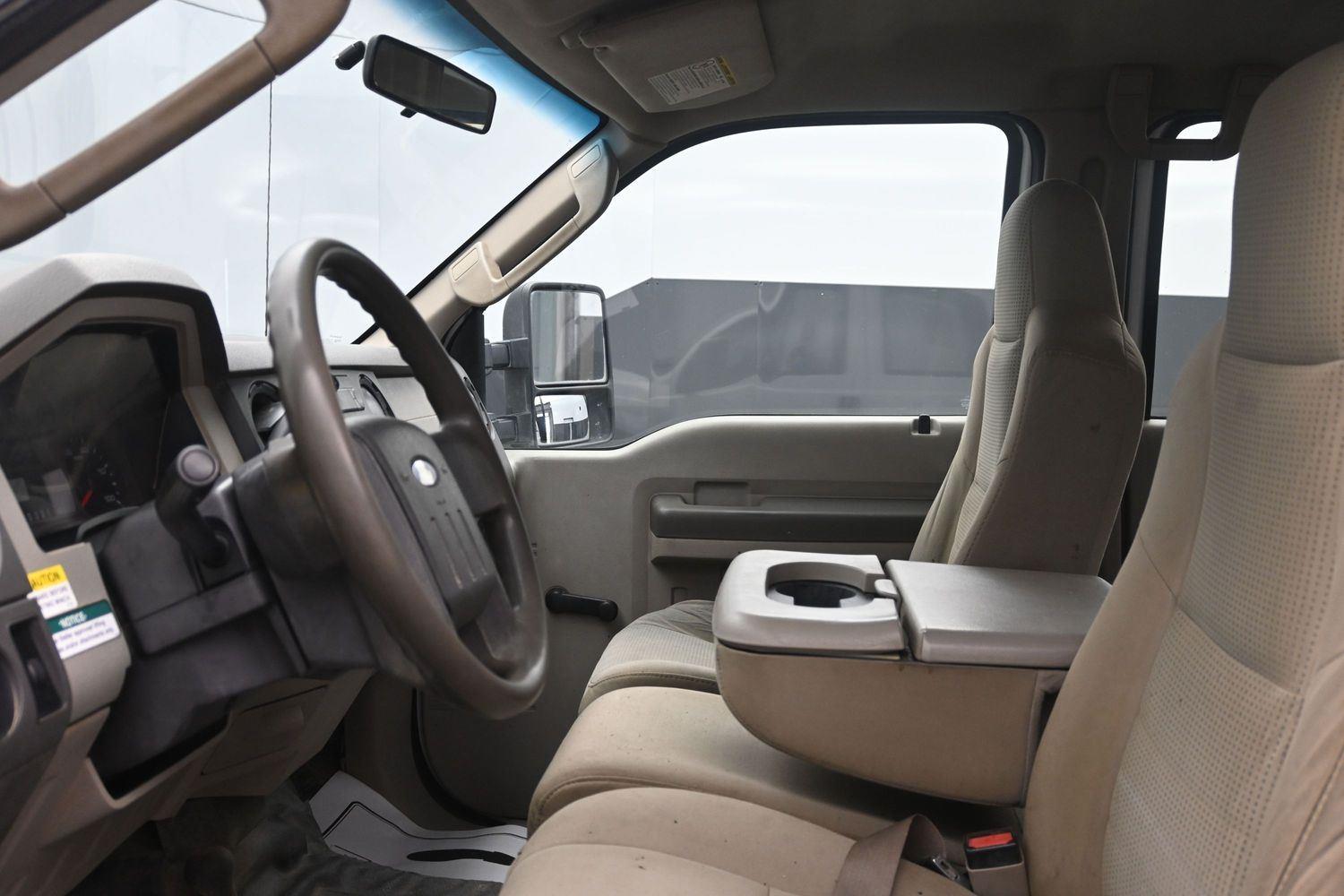 Used 2008 Oxford White Ford XL image 13