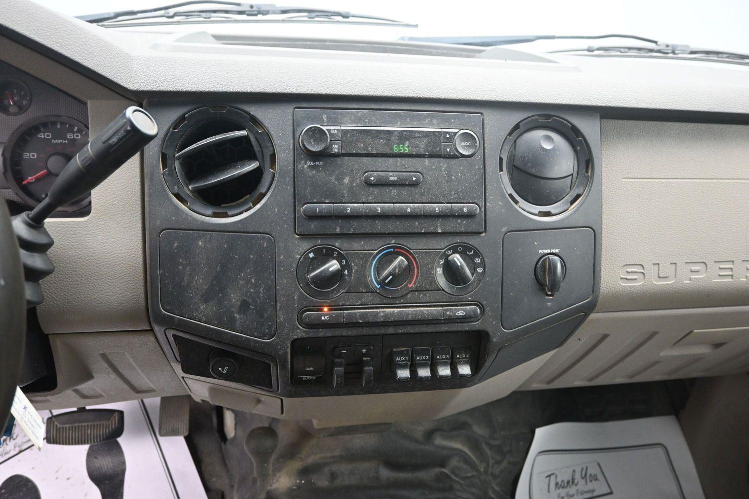 Used 2008 Oxford White Ford XL image 16