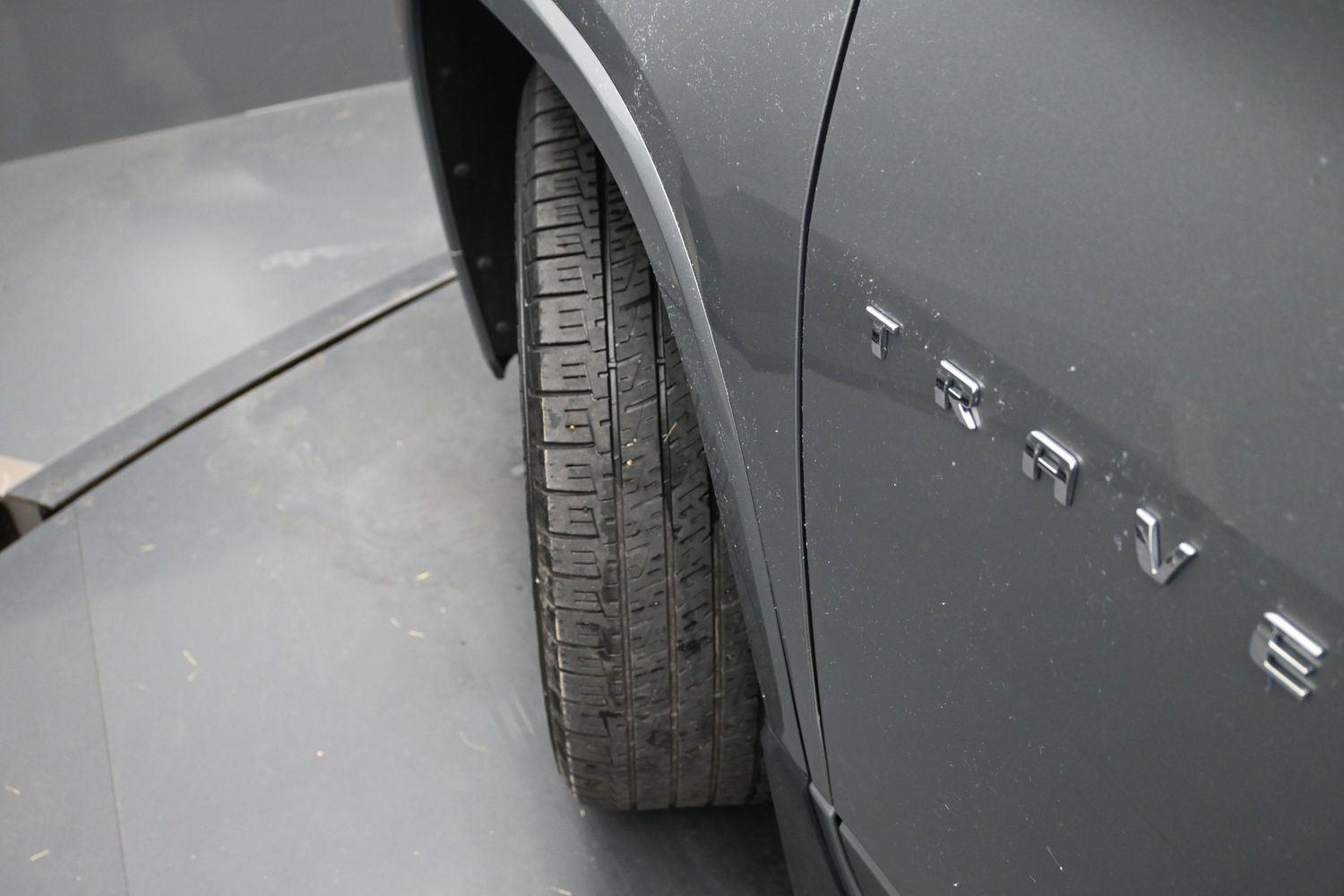 Used 2023 Sterling Gray Metallic Chevrolet Premier image 5