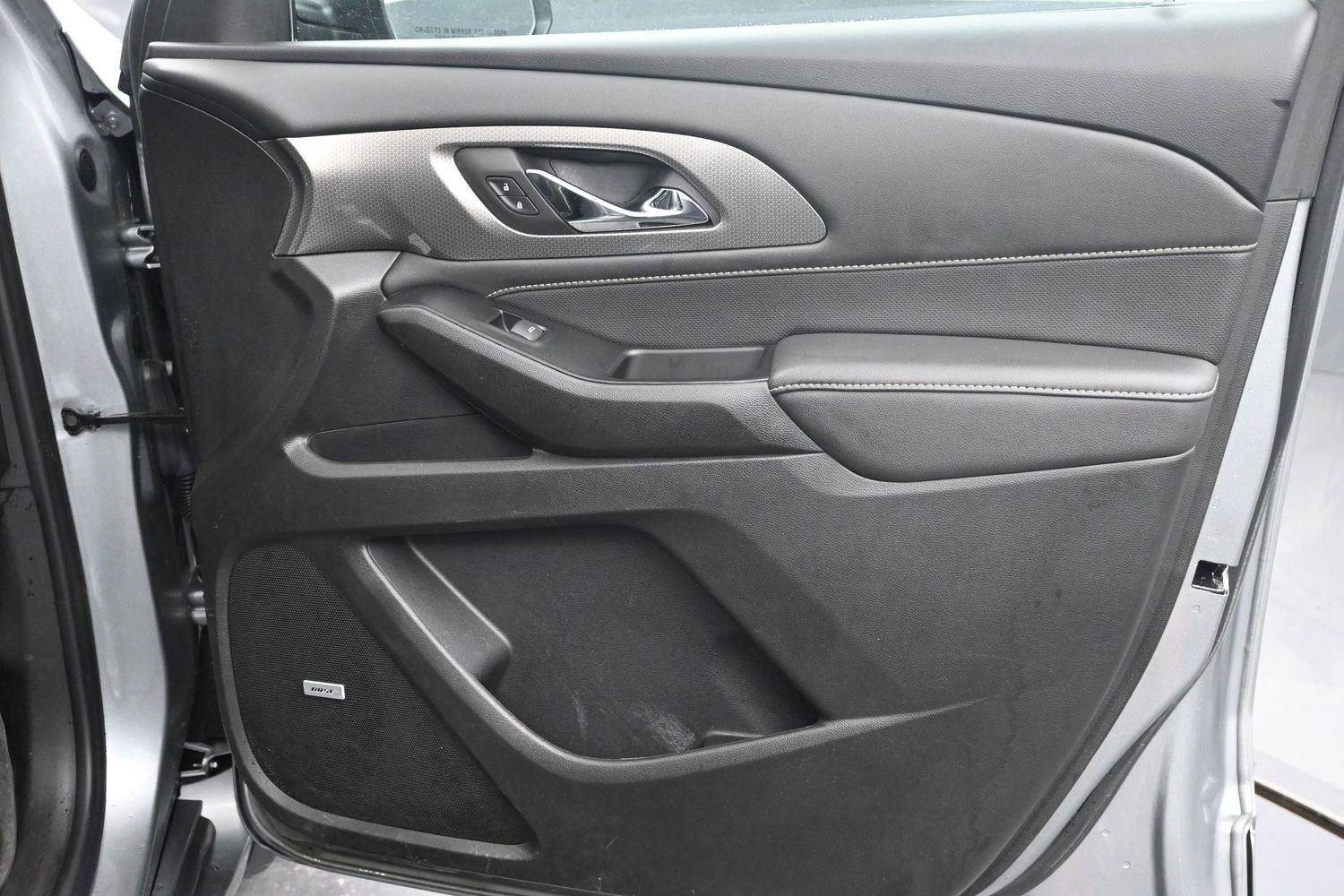 Used 2023 Sterling Gray Metallic Chevrolet Premier image 9