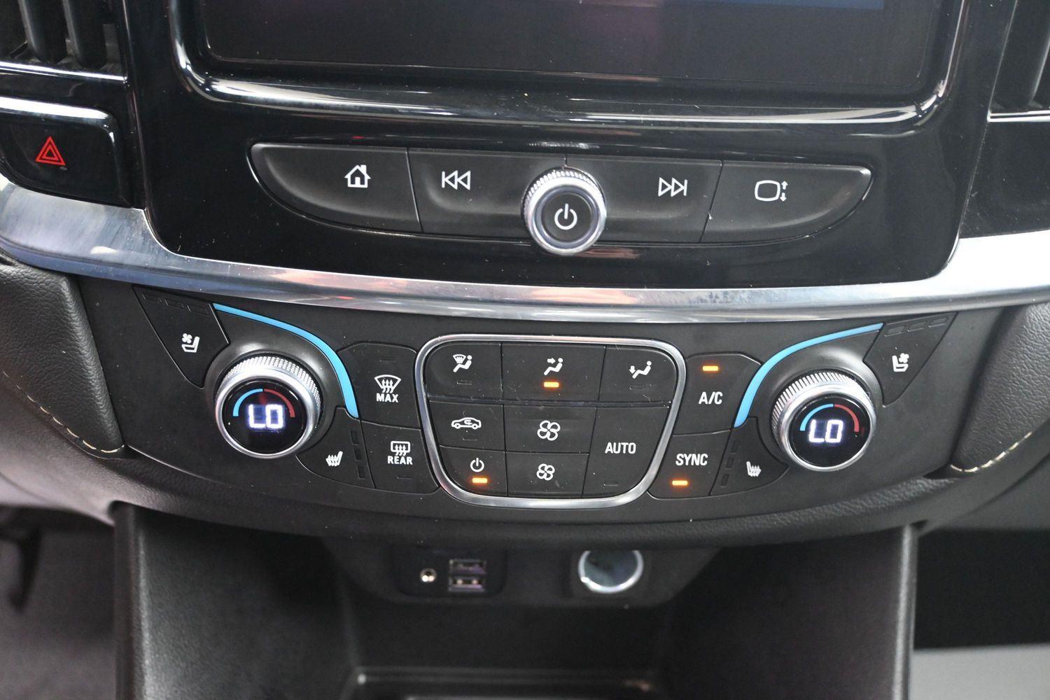 Used 2023 Sterling Gray Metallic Chevrolet Premier image 33