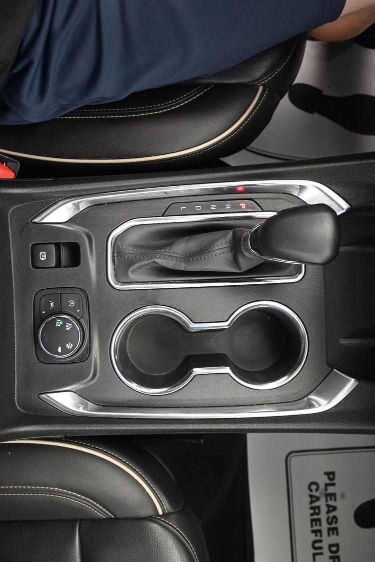 Used 2023 Sterling Gray Metallic Chevrolet Premier image 35