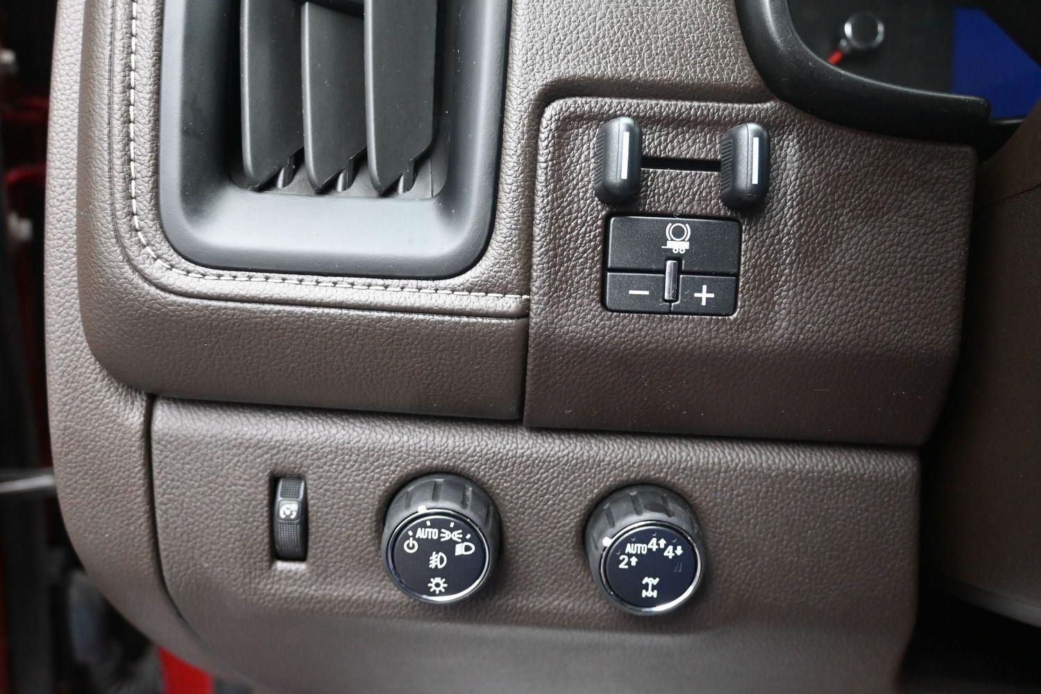 Used 2022  GMC  image 20