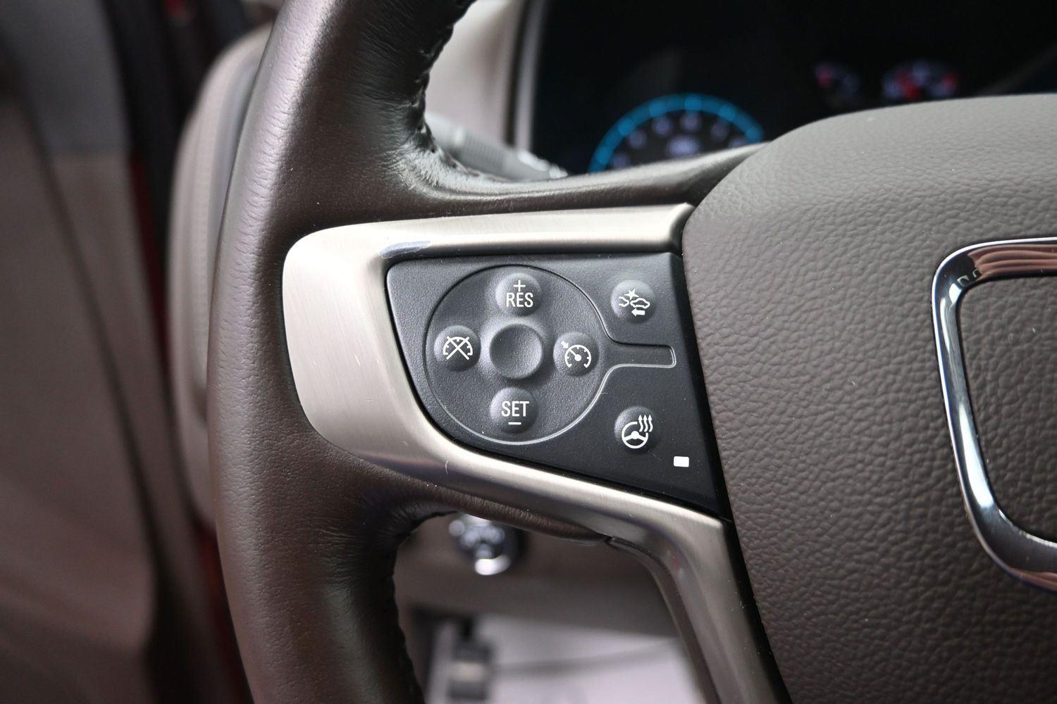 Used 2022  GMC  image 22