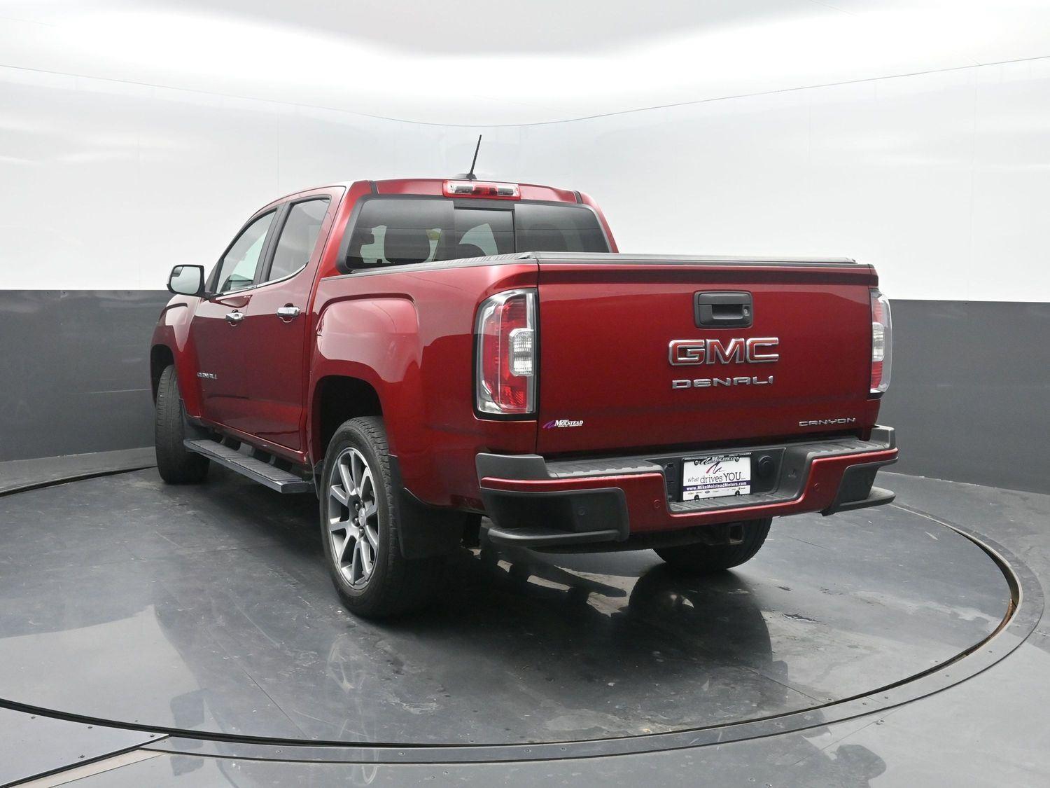 Used 2022  GMC  image 41