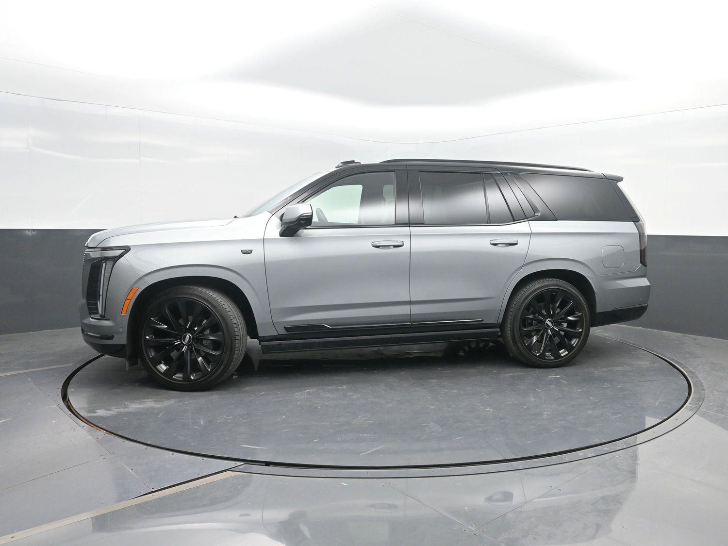 Argent Silver Metallic 2025 Cadillac Escalade SUV / Crossover Four-Wheel Drive Automatic