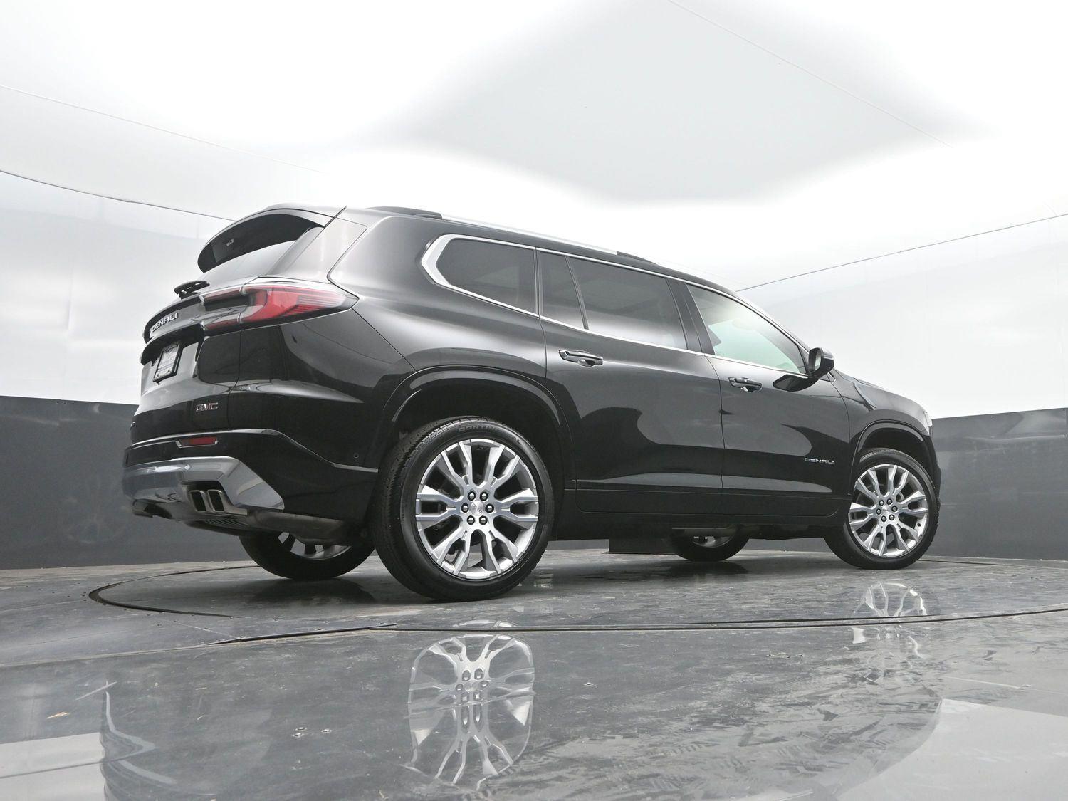 Used 2025 Ebony Twilight Metallic GMC AWD Denali image 39