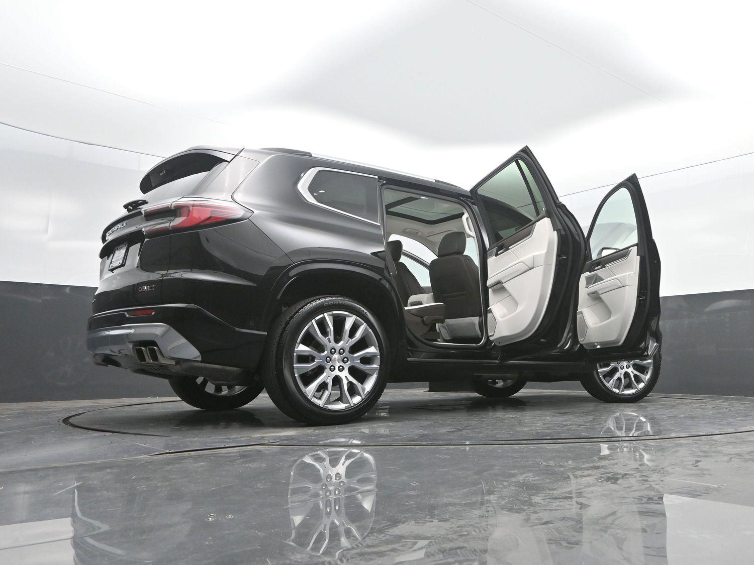 Used 2025 Ebony Twilight Metallic GMC AWD Denali image 54