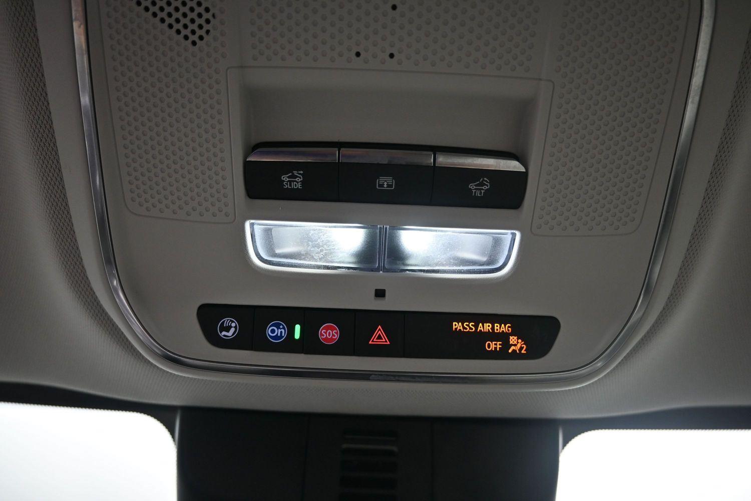 Used 2025 Ebony Twilight Metallic GMC AWD Denali image 36