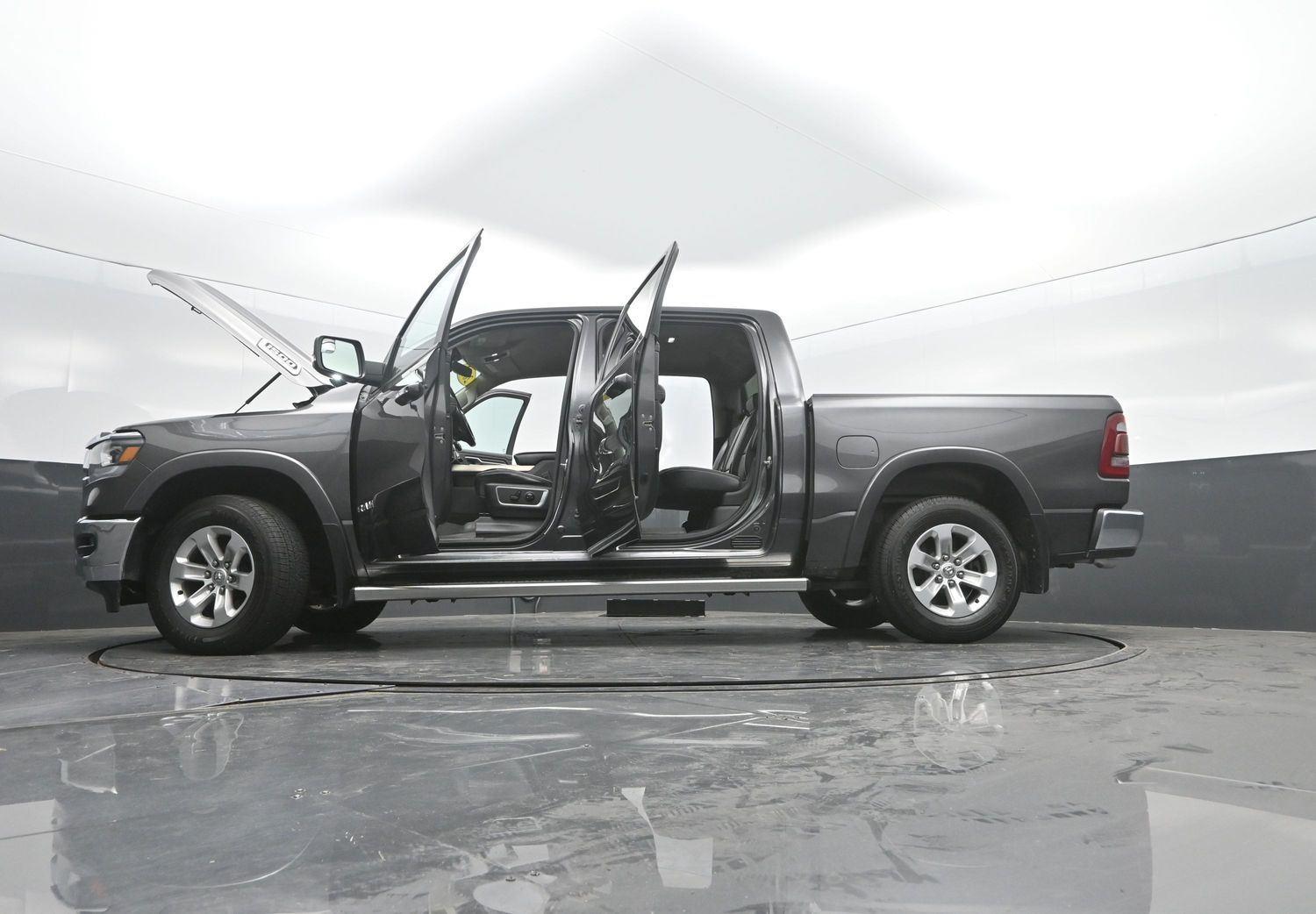 Used 2022 Granite Crystal Metallic Clearcoat Ram Laramie image 53