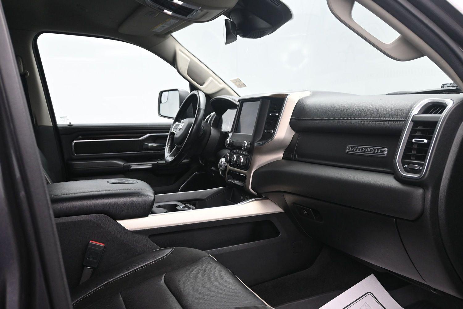 Used 2022 Granite Crystal Metallic Clearcoat Ram Laramie image 12