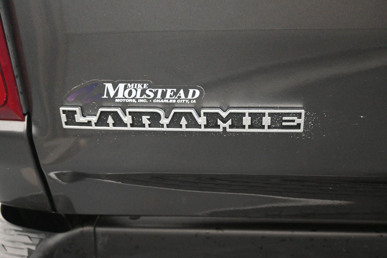 Used 2022 Granite Crystal Metallic Clearcoat Ram Laramie image 17