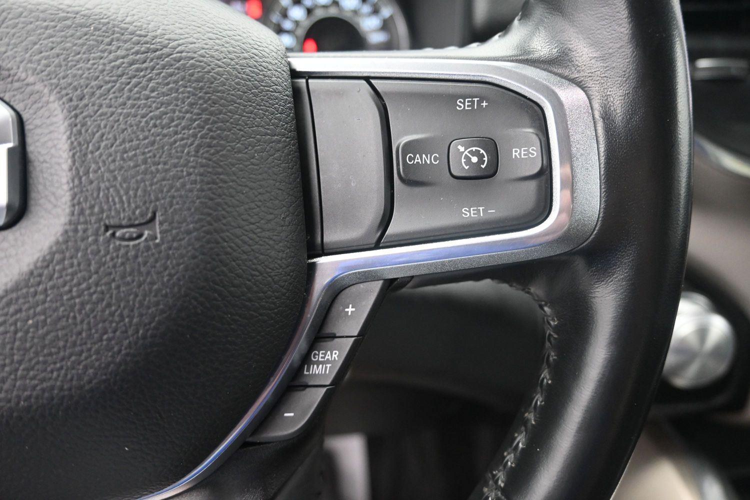 Used 2022 Granite Crystal Metallic Clearcoat Ram Laramie image 26