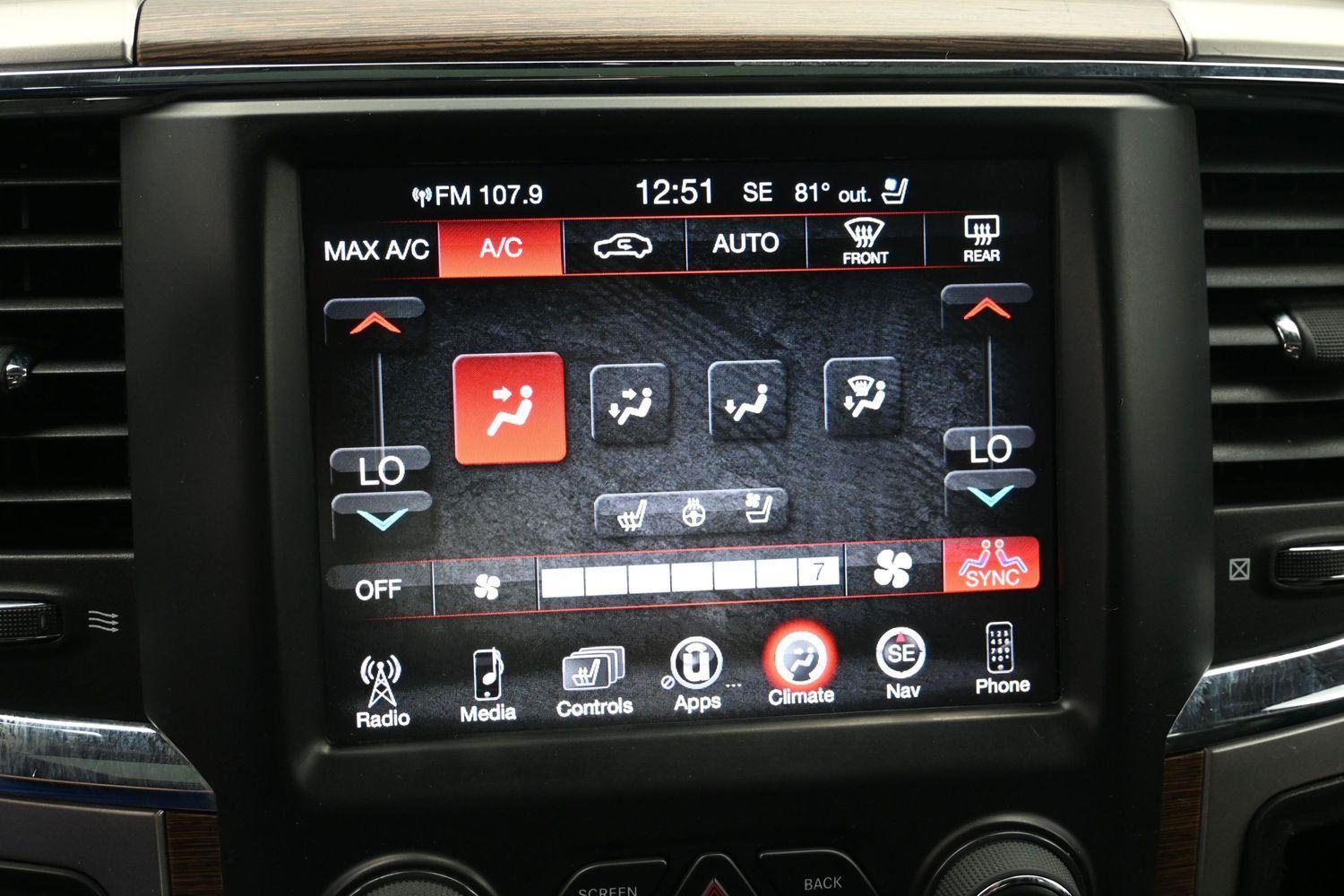 Used 2017 Brilliant Black Crystal Pearlcoat Ram Laramie image 24