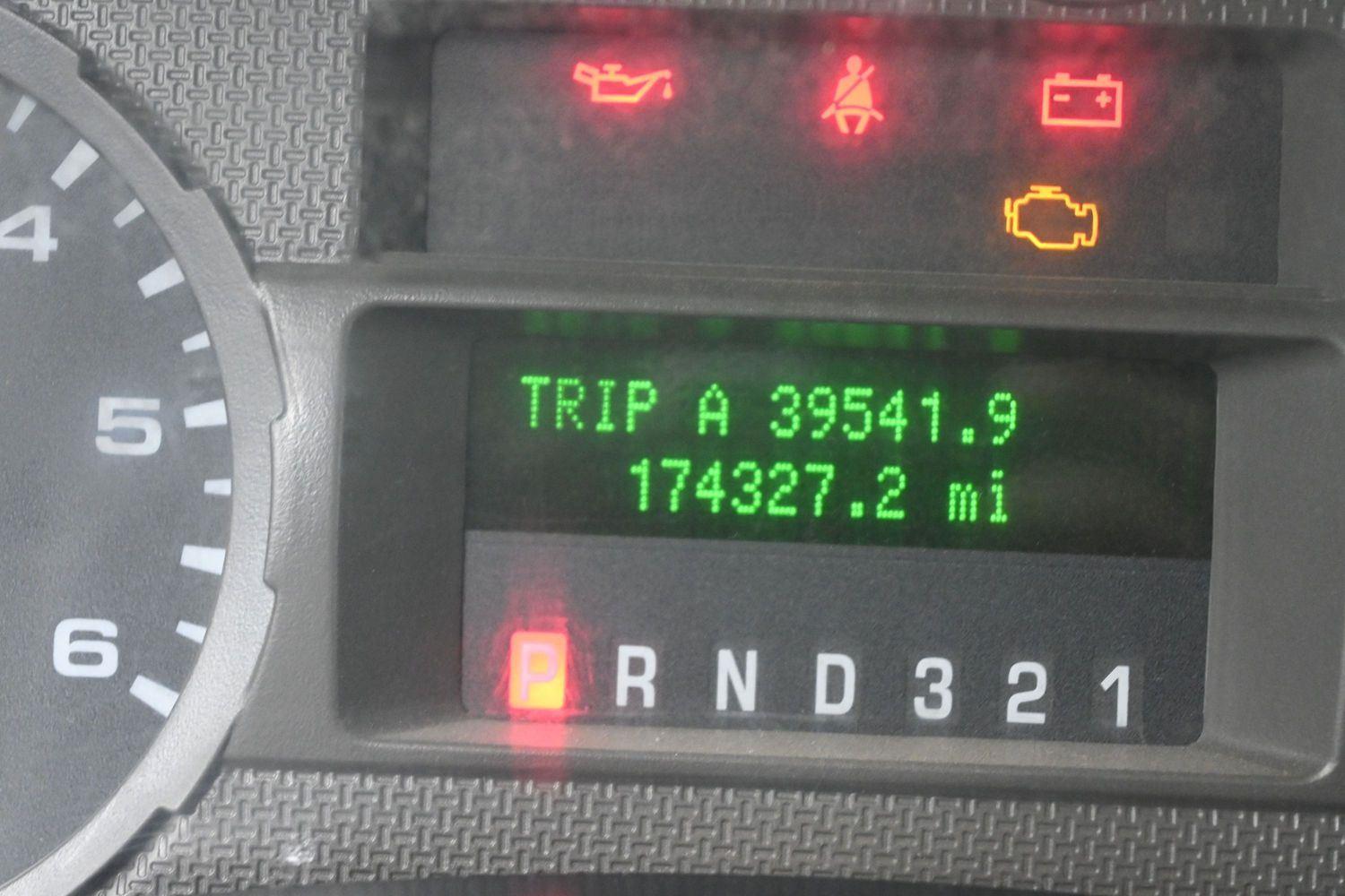 Used 2008 Oxford White Ford XL image 17