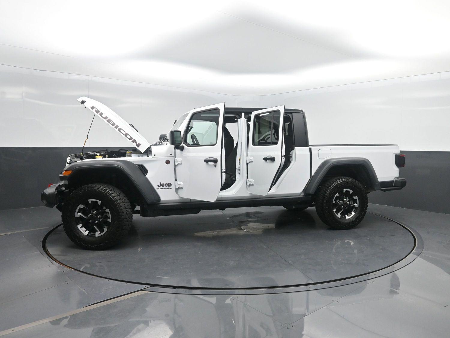 Used 2026 Bright White Clearcoat Jeep Rubicon image 44