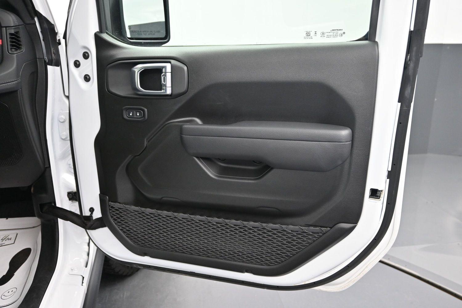 Used 2026 Bright White Clearcoat Jeep Rubicon image 11