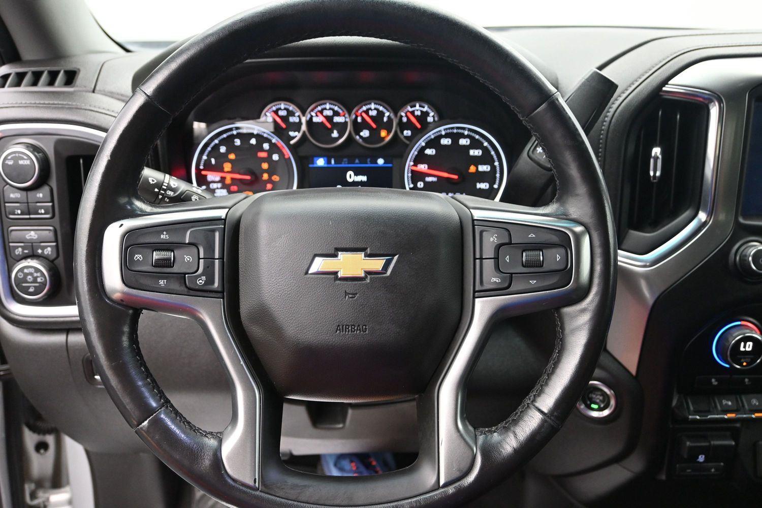 Used 2021 Silver Ice Metallic Chevrolet LT image 26
