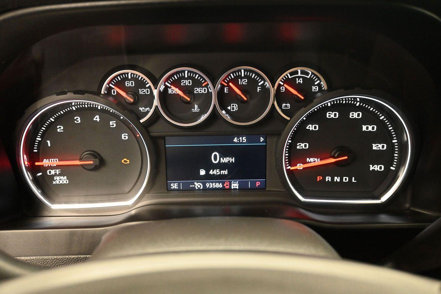 Used 2021 Silver Ice Metallic Chevrolet LT image 29