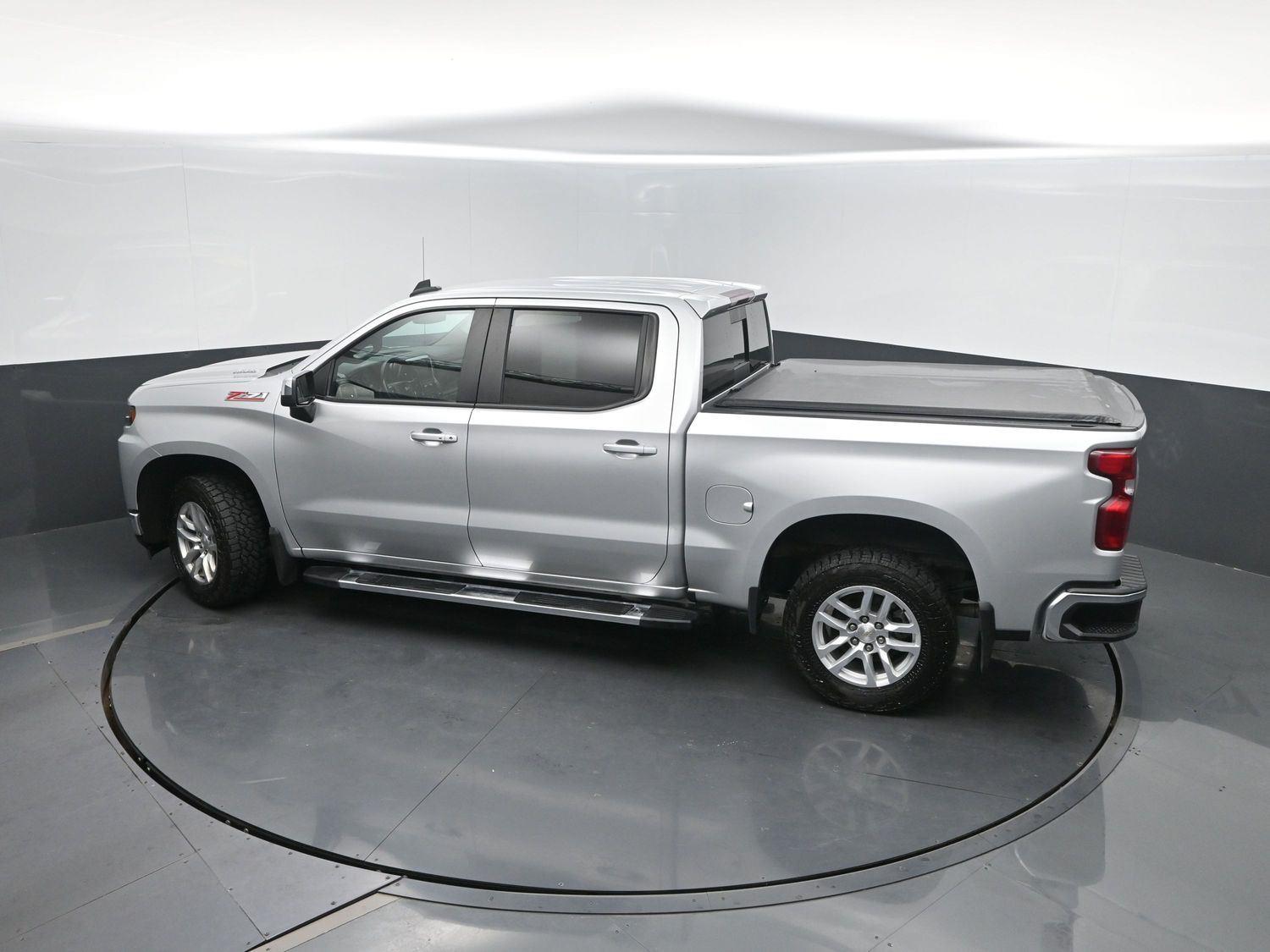 Used 2021 Silver Ice Metallic Chevrolet LT image 42