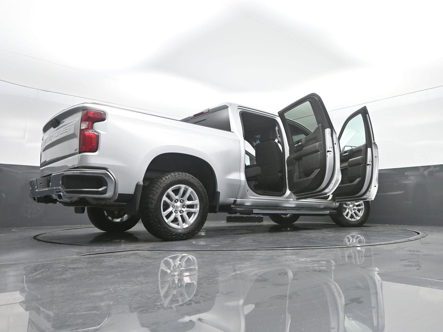 Used 2021 Silver Ice Metallic Chevrolet LT image 53