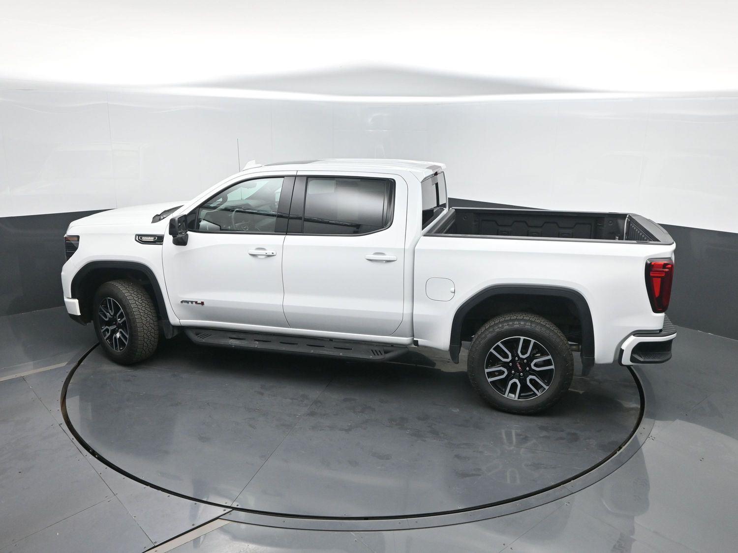 Used 2026 Summit White GMC AT4 image 42