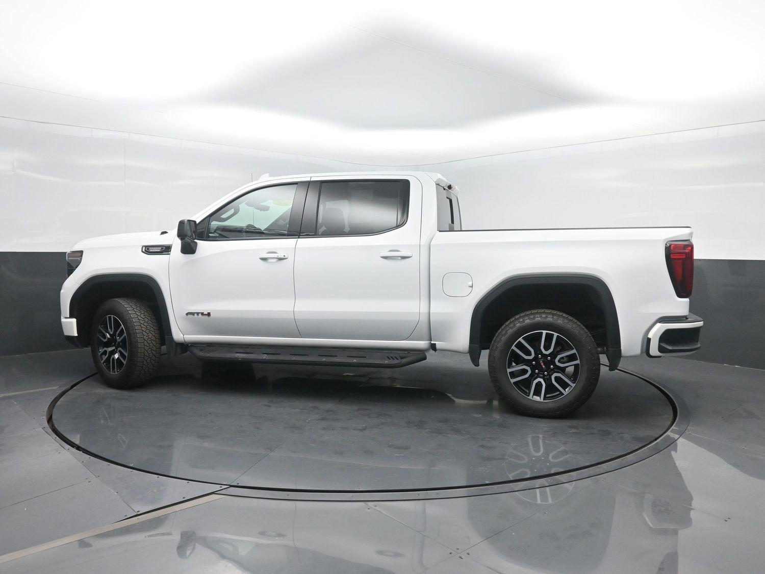 Used 2026 Summit White GMC AT4 image 45