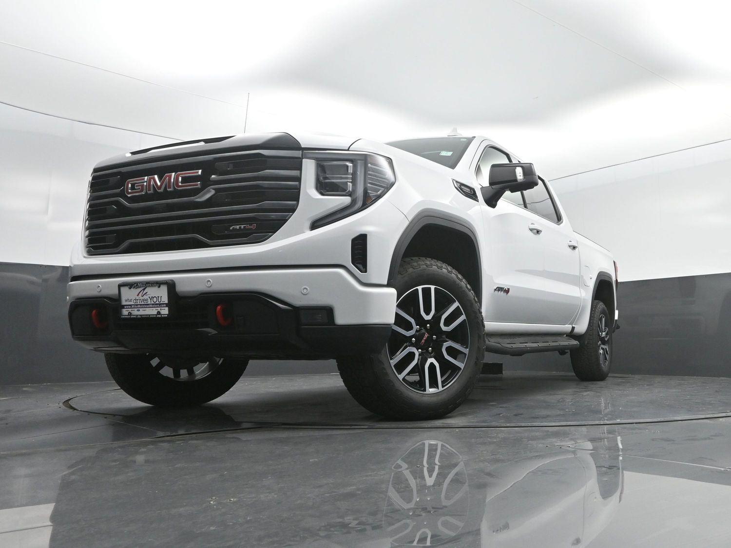 Used 2026 Summit White GMC AT4 image 49