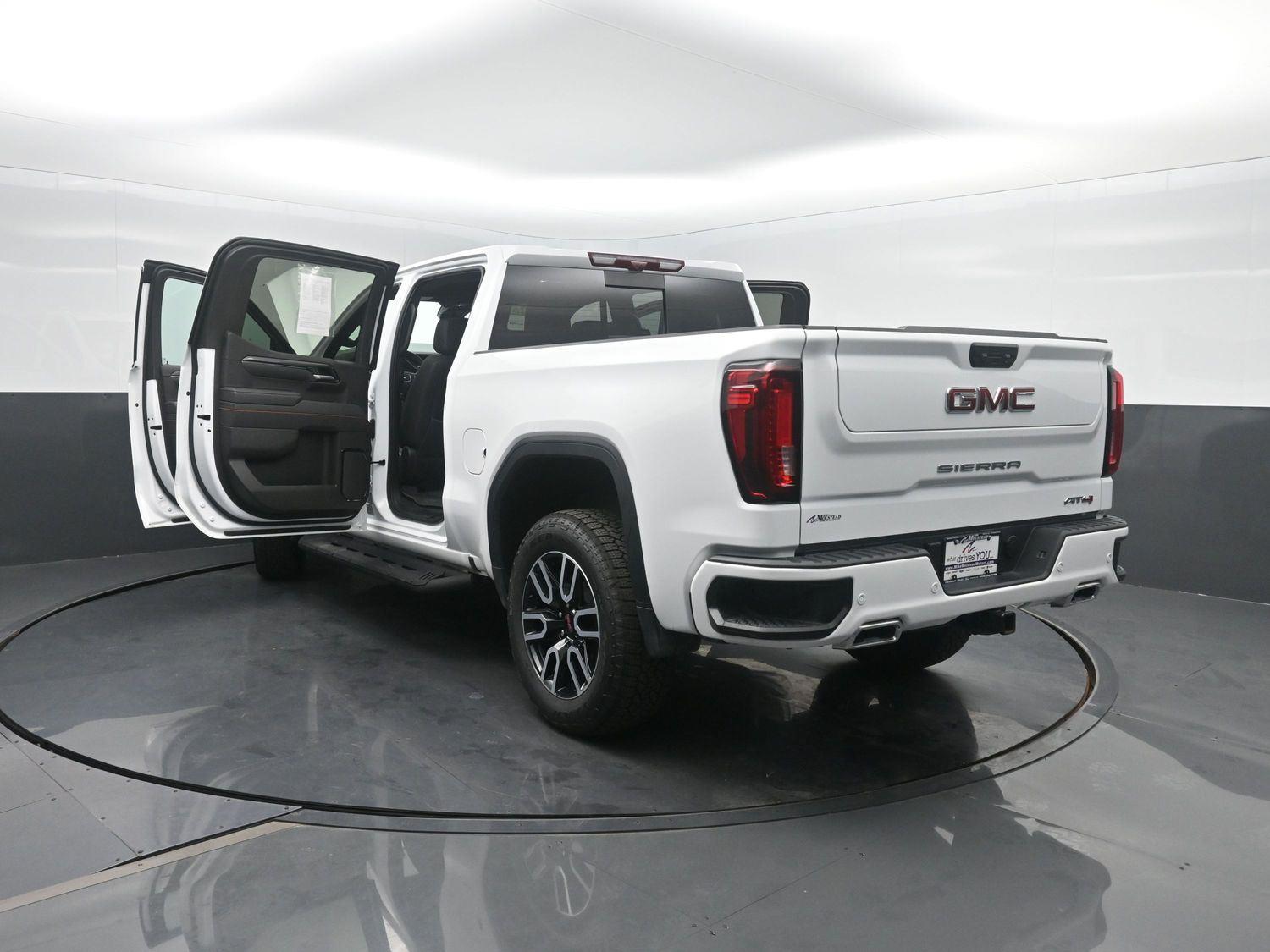 Used 2026 Summit White GMC AT4 image 51