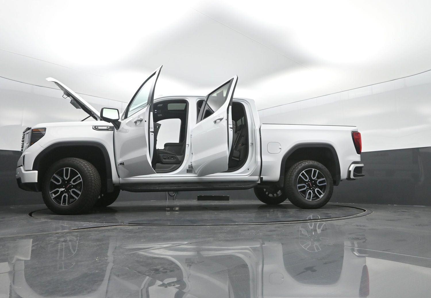 Used 2026 Summit White GMC AT4 image 55