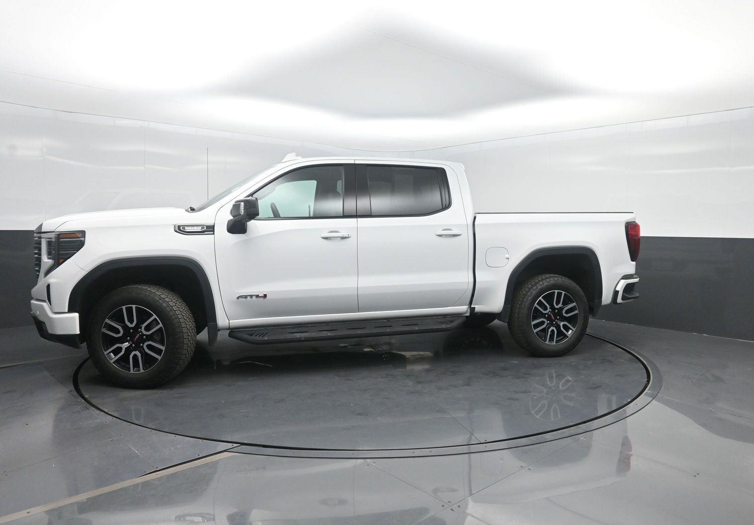 Summit White 2026 GMC Sierra 1500 Pickup Truck Four-Wheel Drive Automatic