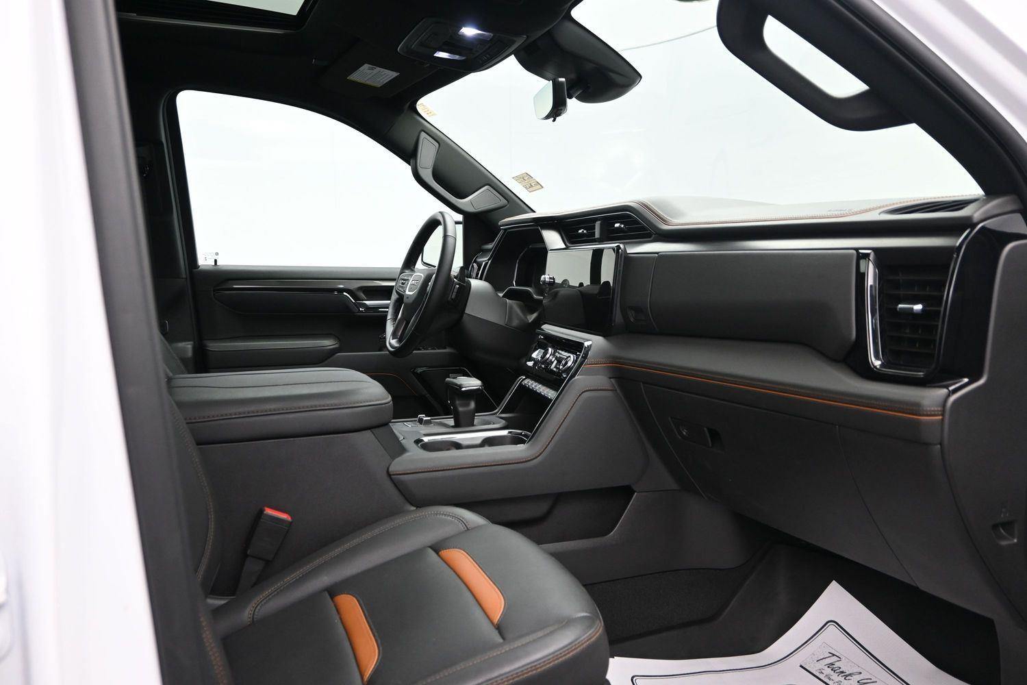 Used 2026 Summit White GMC AT4 image 13