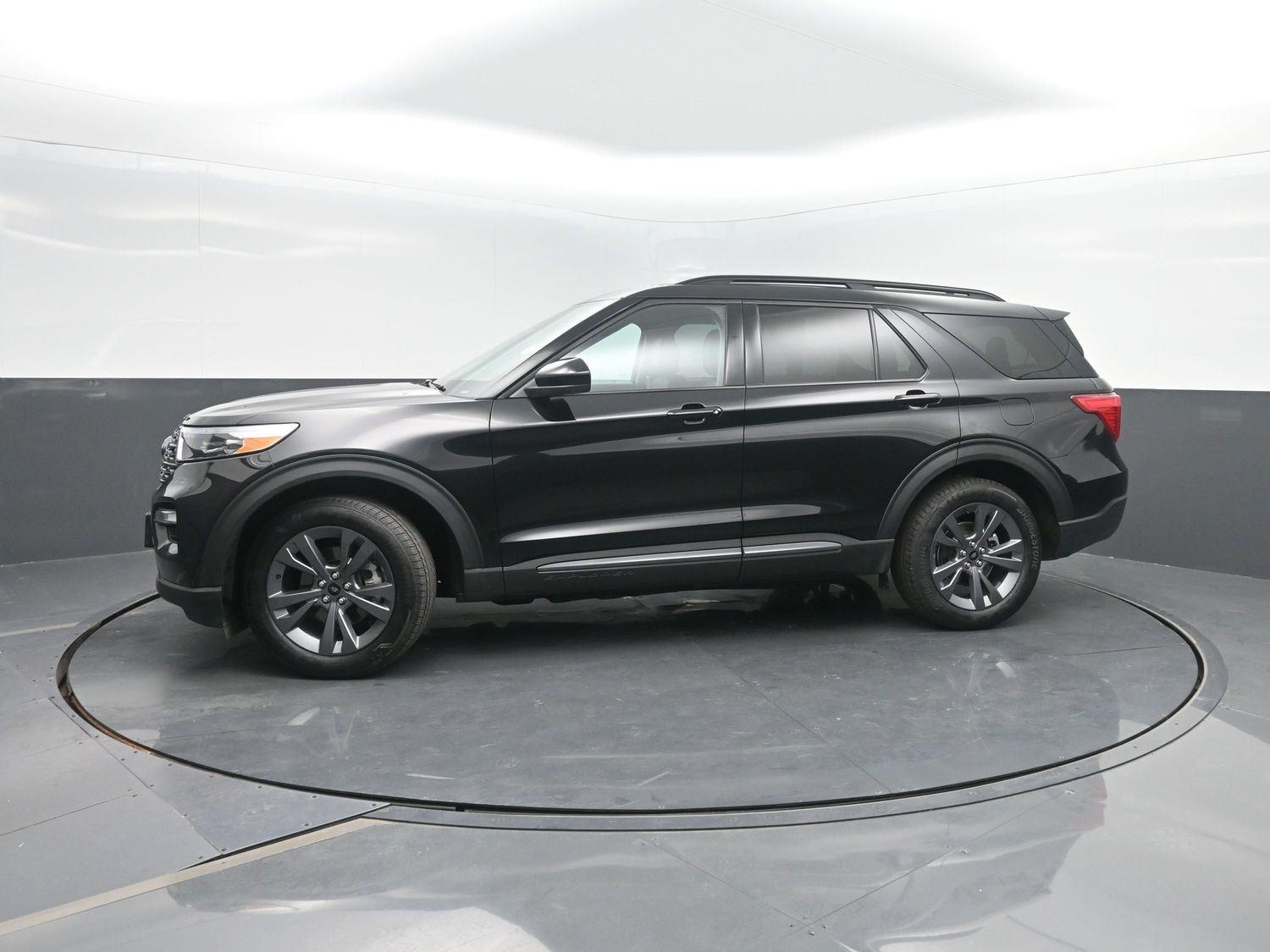 Agate Black 2023 Ford Explorer SUV / Crossover All-Wheel Drive Automatic